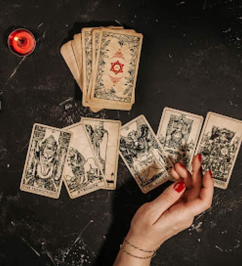 Ver Teléfono de Tarot Vhera