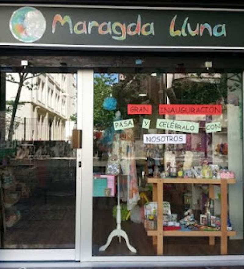 Ver Teléfono de Tienda Maragda Lluna